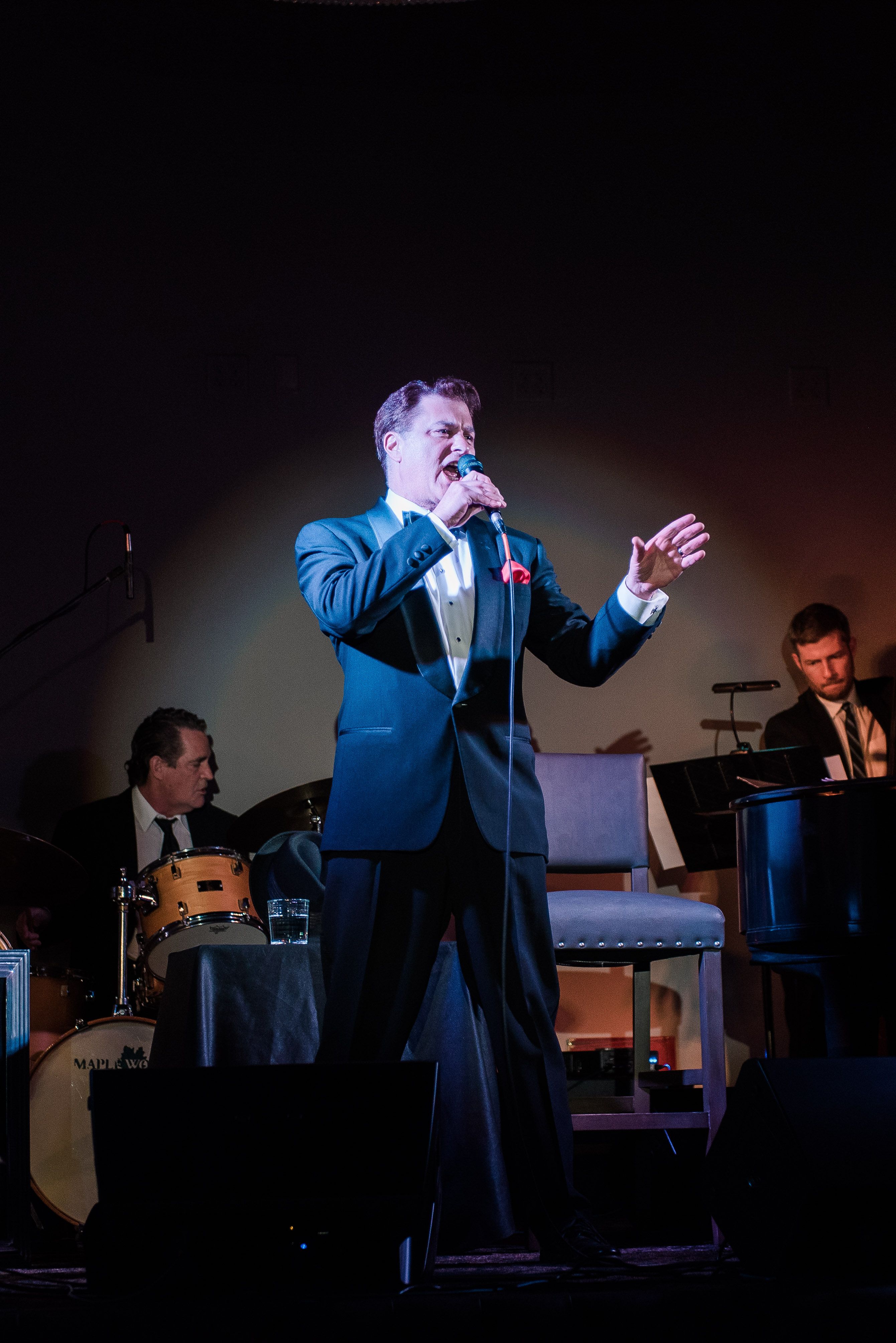 Jonathan Poretz: Celebrating Frank Sinatra's Birthday!