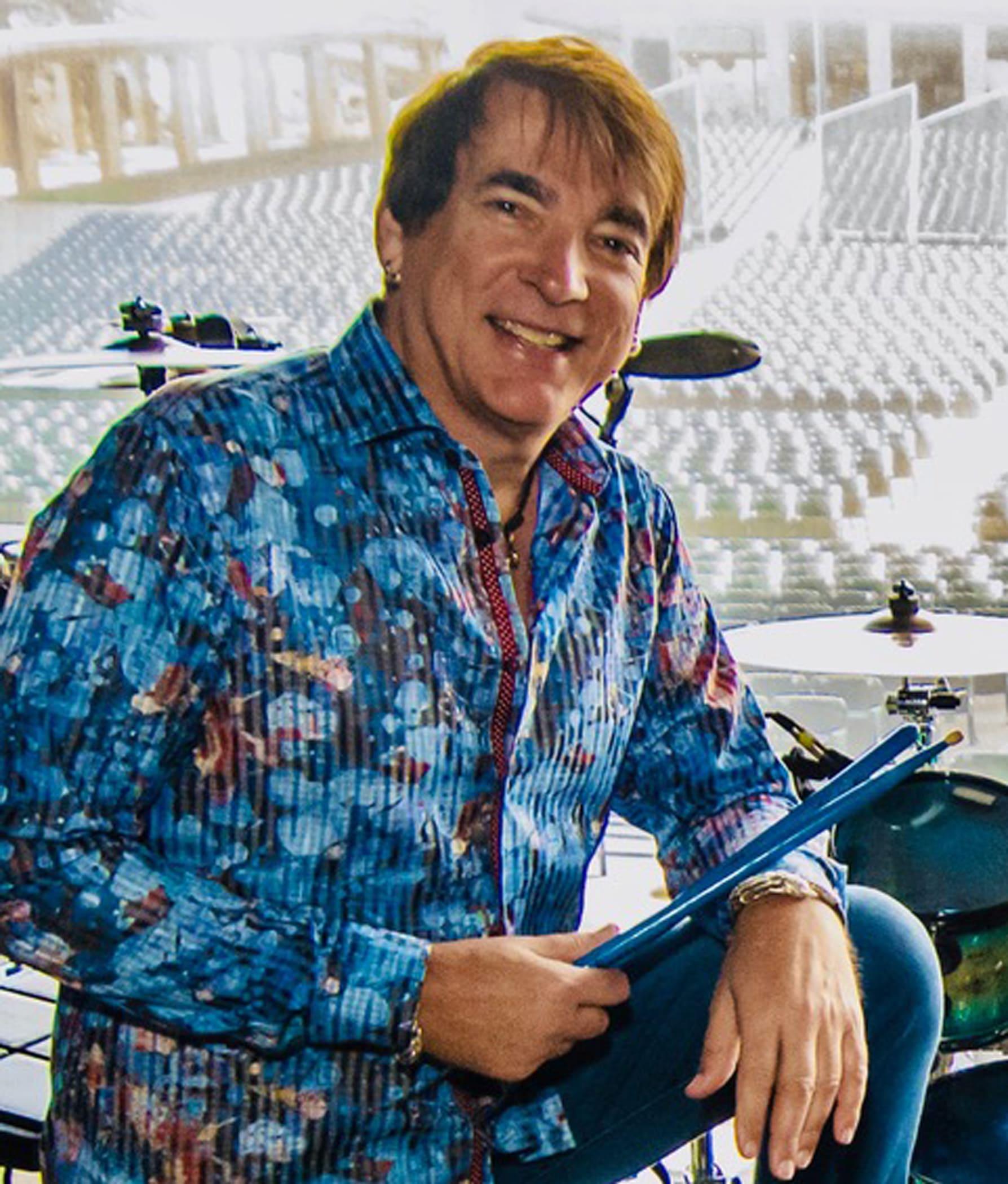 Walfredo Reyes Jr. Trio