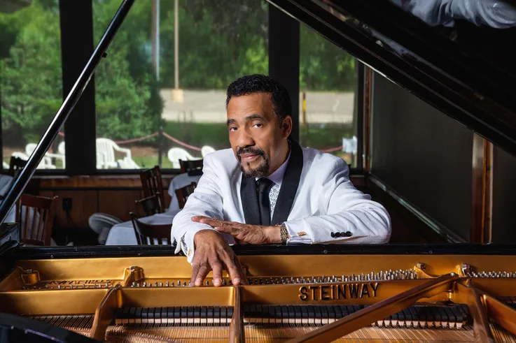 Jazz Legend Bobby Lyle’s Birthday Celebration at Doc's!