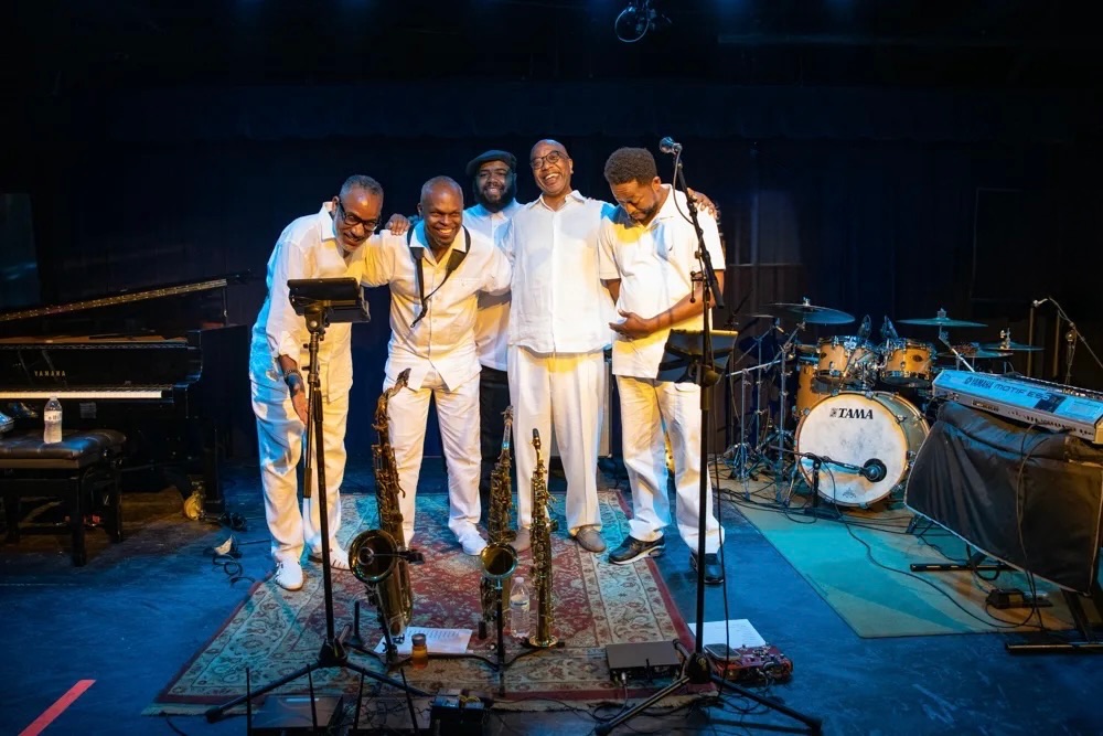 Willie Walker & Conversation Piece