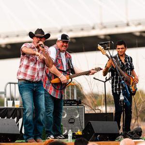 Stompin' Ground with Kate Turner Band at Clover Island