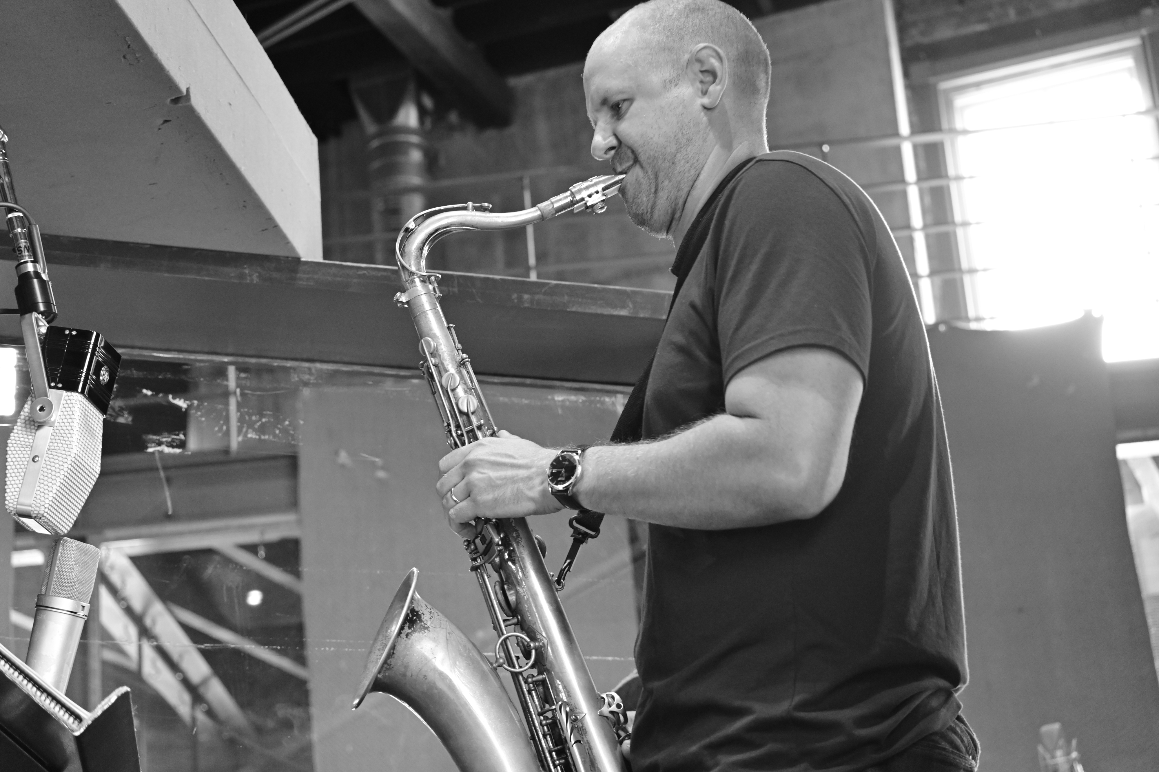 RYAN OLIVER QUARET featuring DAVE SIKULA