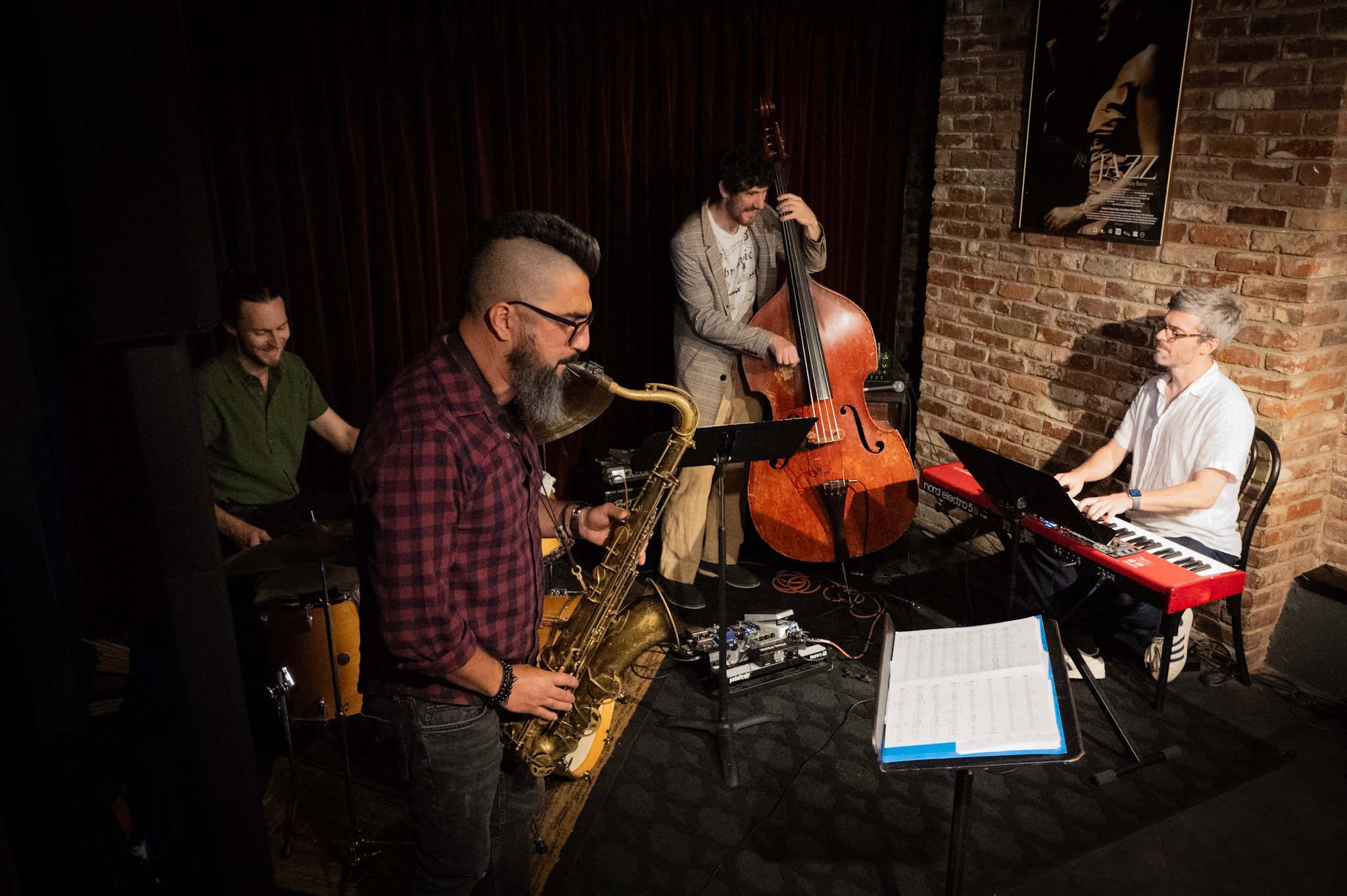 Quinn Sternberg's Mind Beach & Special Guest Chris Bullock