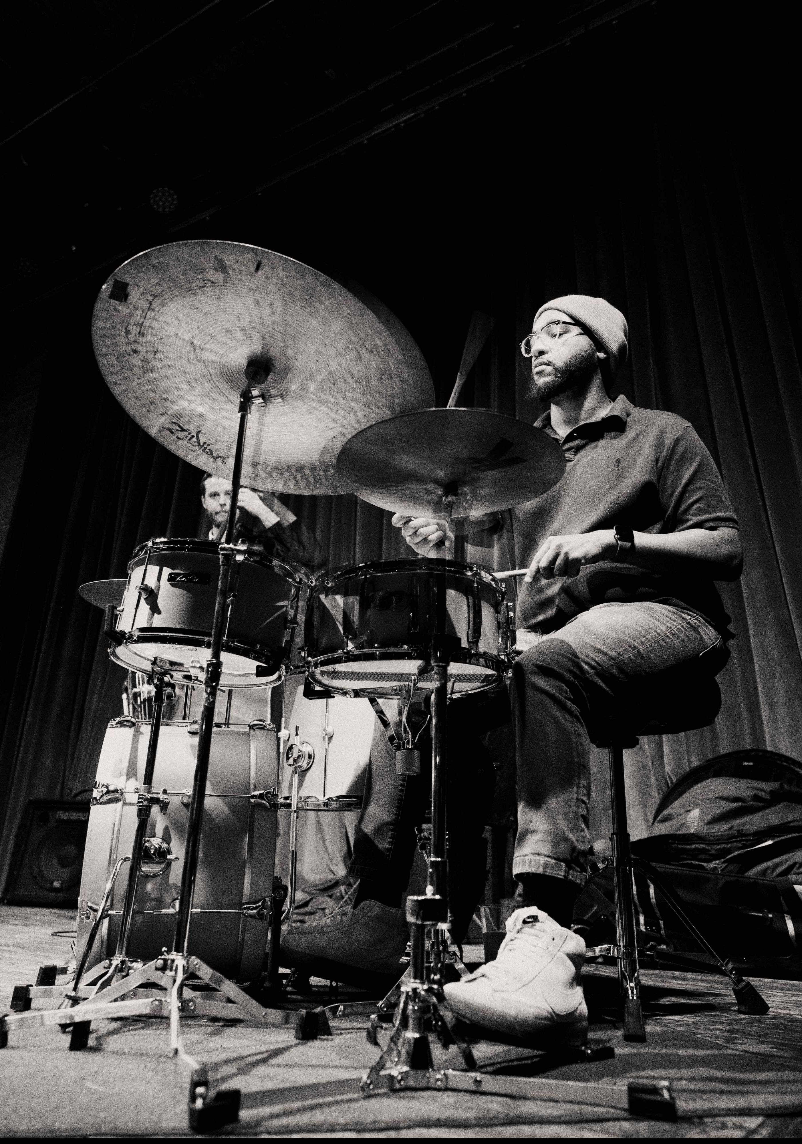 Abinnet Berhanu 's 2 & 4 Trio