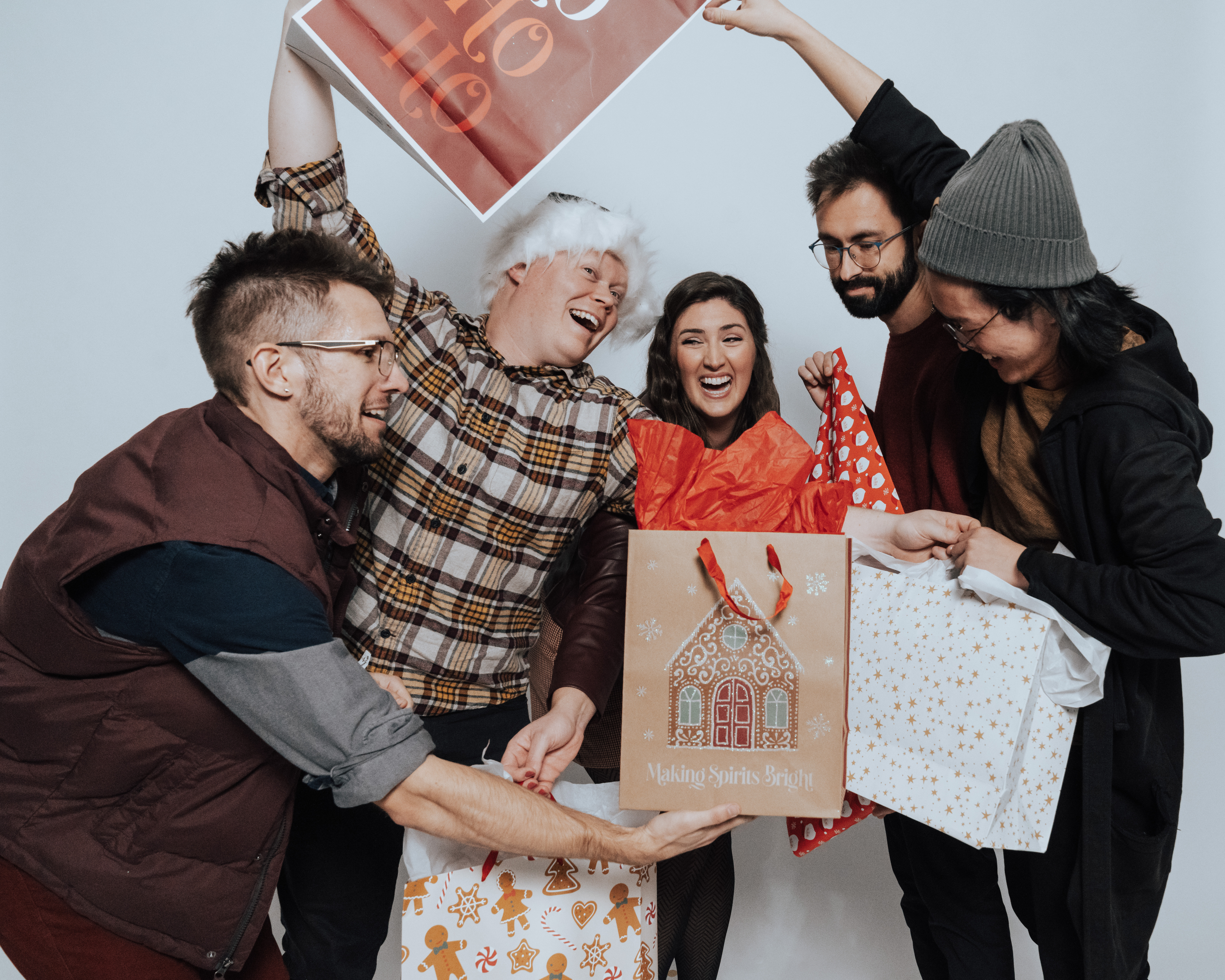 Maria & the Coins 5th Annual Holly Jolly Christmas Show w/ Leslie Vincent