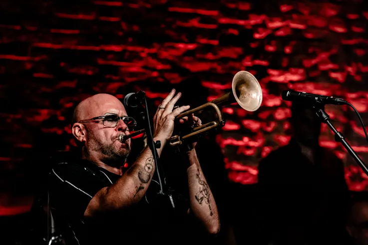 Columbia College Jazz Ensemble dir. by Scott Hall + Trumpeter Philip Lassiter