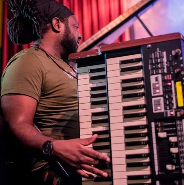 Justin Dillard's tribute to Dr. Lonnie Smith Feat Corey Wilkes w/ Henry Johnson & Xavier Breaker
