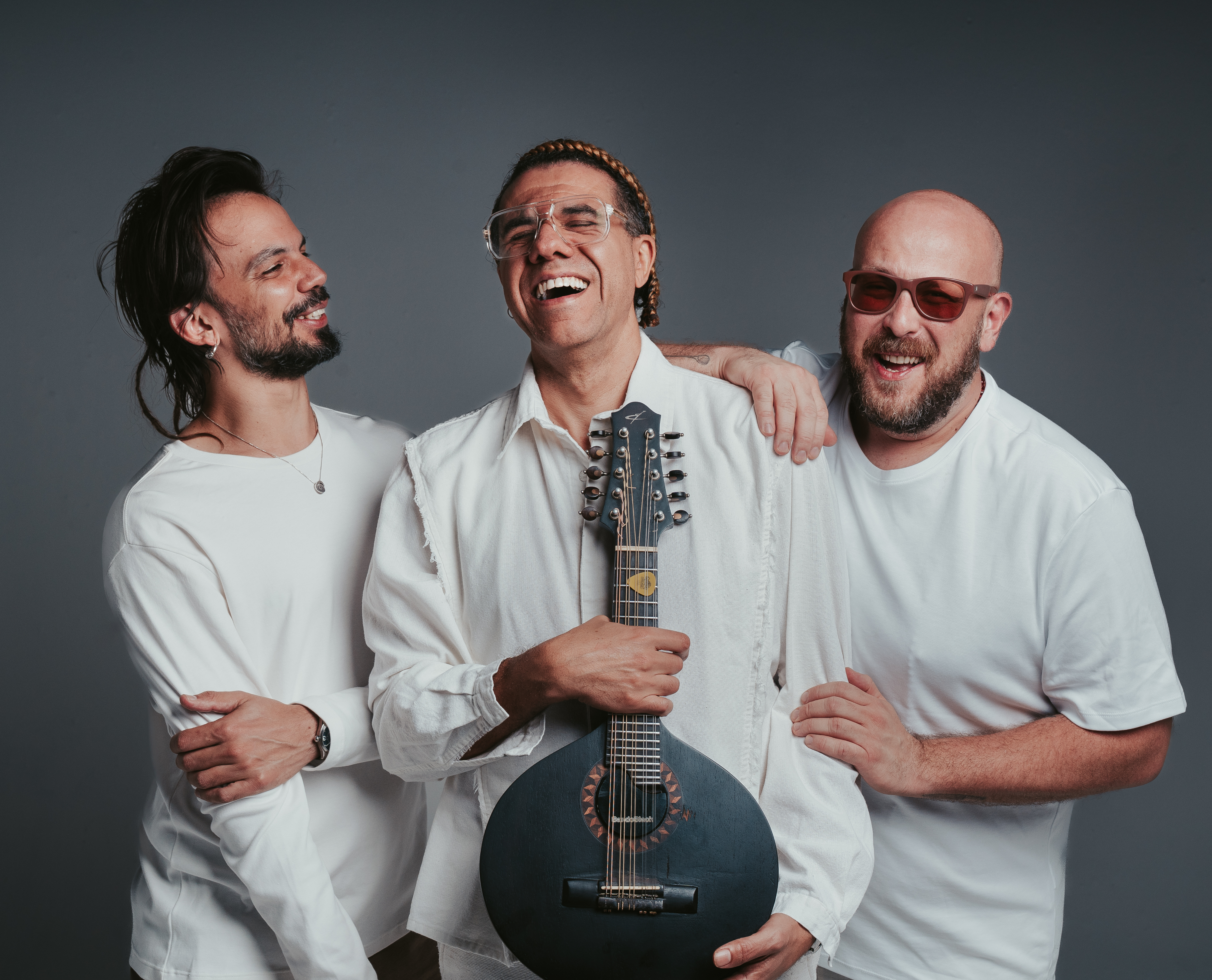 Jazz, TX Presents: The Hamilton de Holanda Trio