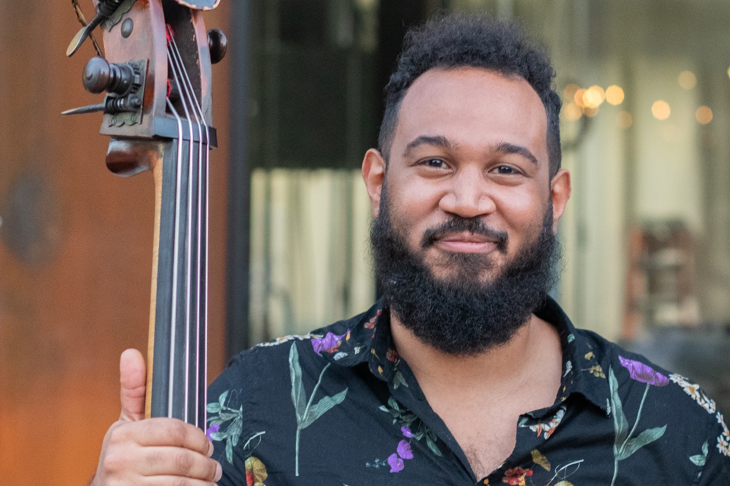 Strumdrum w/ Blake Shaw