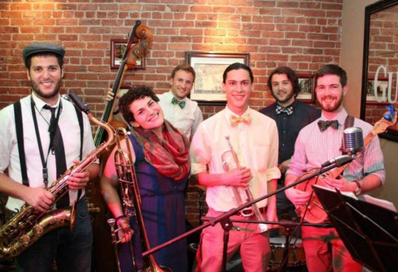 The Bottoms Up Dixieland Band