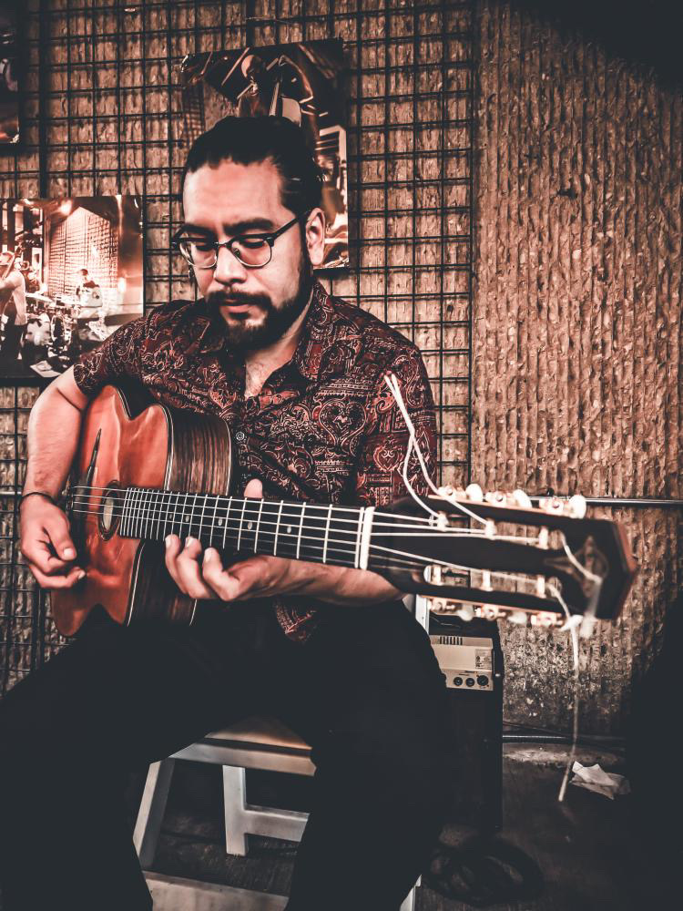 The Jazz Standard Presents : Luis Gonzalez Manouche Jazz Project
