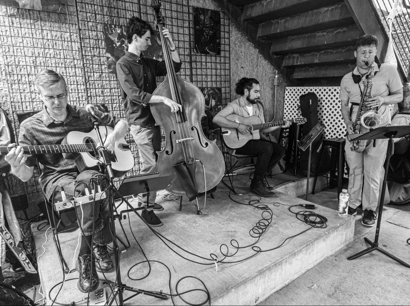 The Jazz Standard Presents : Featuring Luis Gonzalez - Jazz Manouche Project