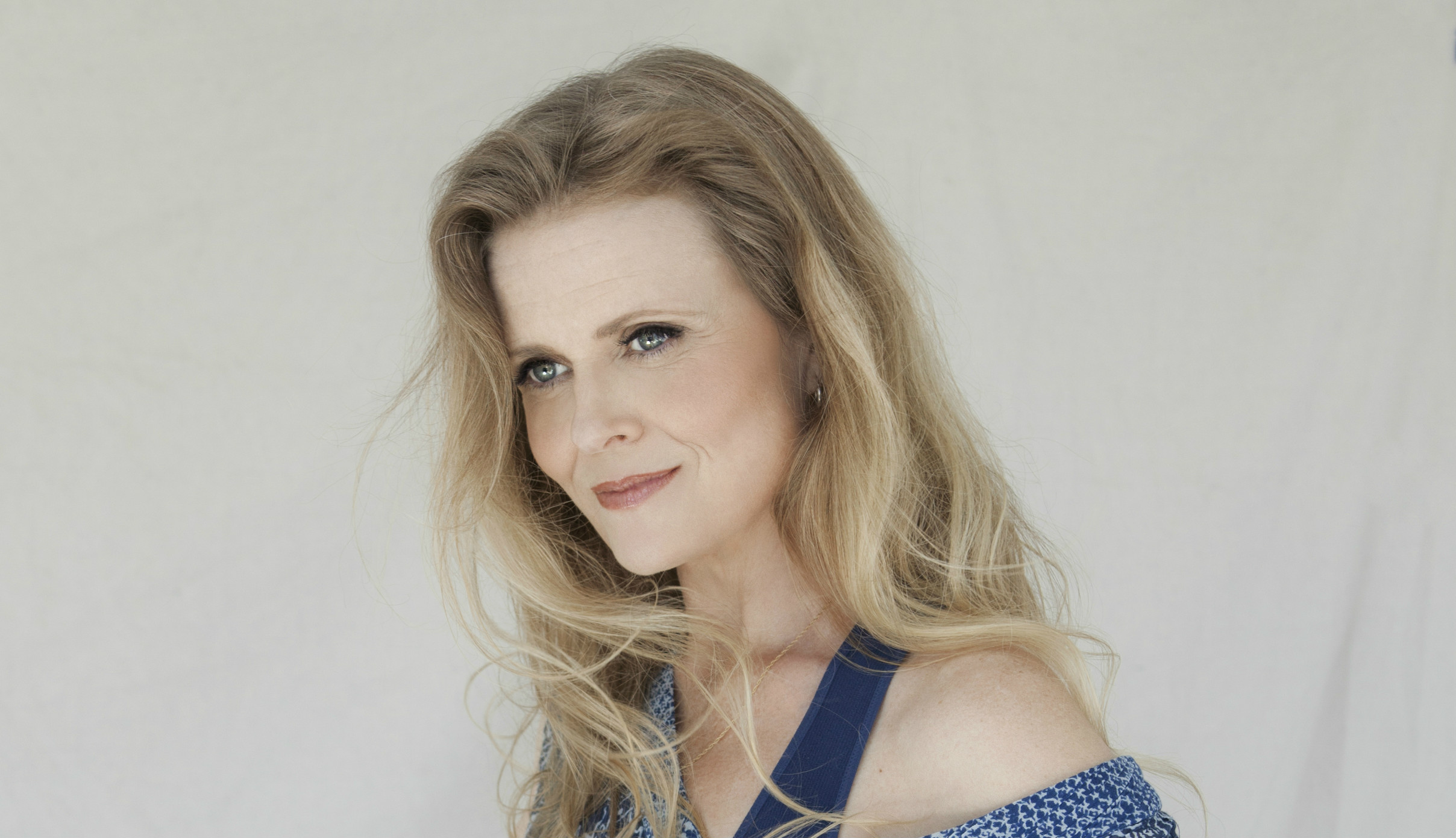 LIVESTREAM: Tierney Sutton with special guest Lenny White