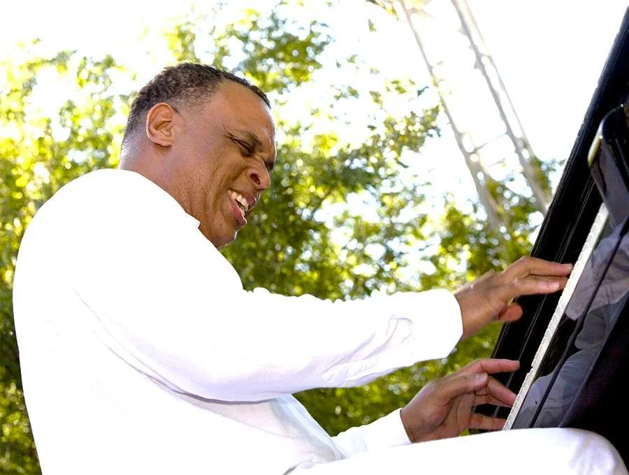 Chuchito Valdés Trio