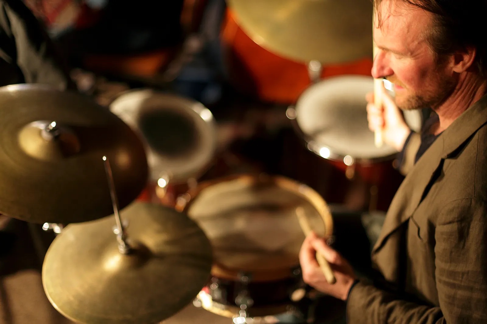 Alan Jones "Social Music"