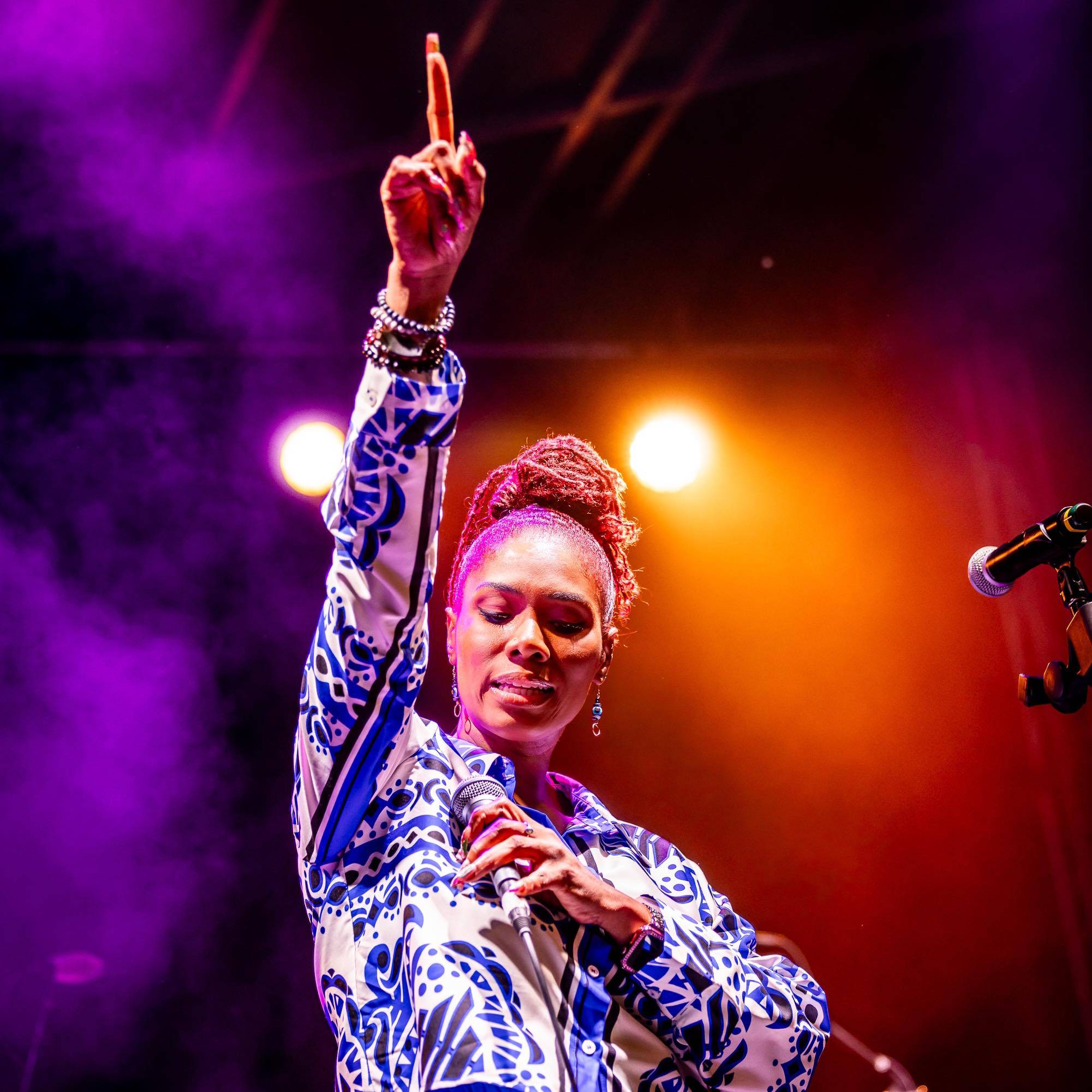 Grammy Award-Winning Vocalist Quiana Parler featuring Special Guest Grammy Award-Winning Saxophonist Kebbi Williams with The Lavon Stevens Trio