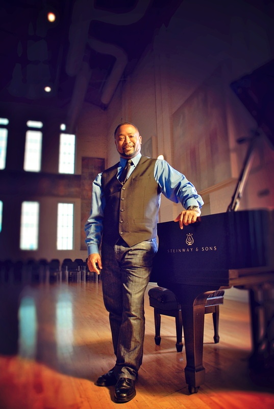 Early New Years Set with the Frederick Sanders Trio